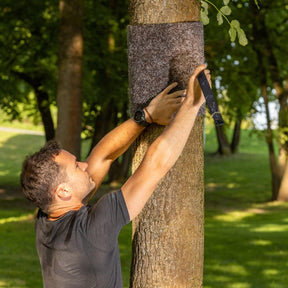 Tappetino di Protezione e Cintura di Fissaggio per l'installazione All'esterno Della Sbarra Pullup & Dip su Albero/Palo